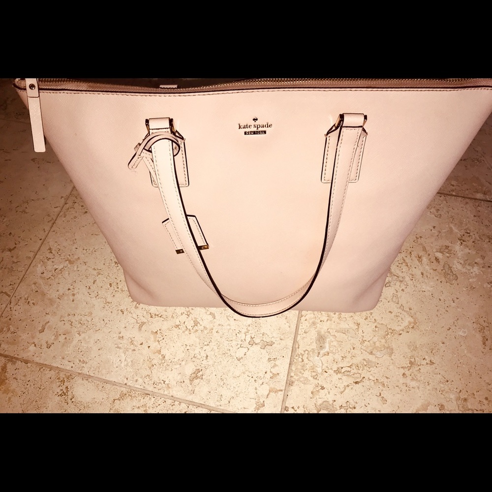 Kate Spade Cameron Street soft pink purse